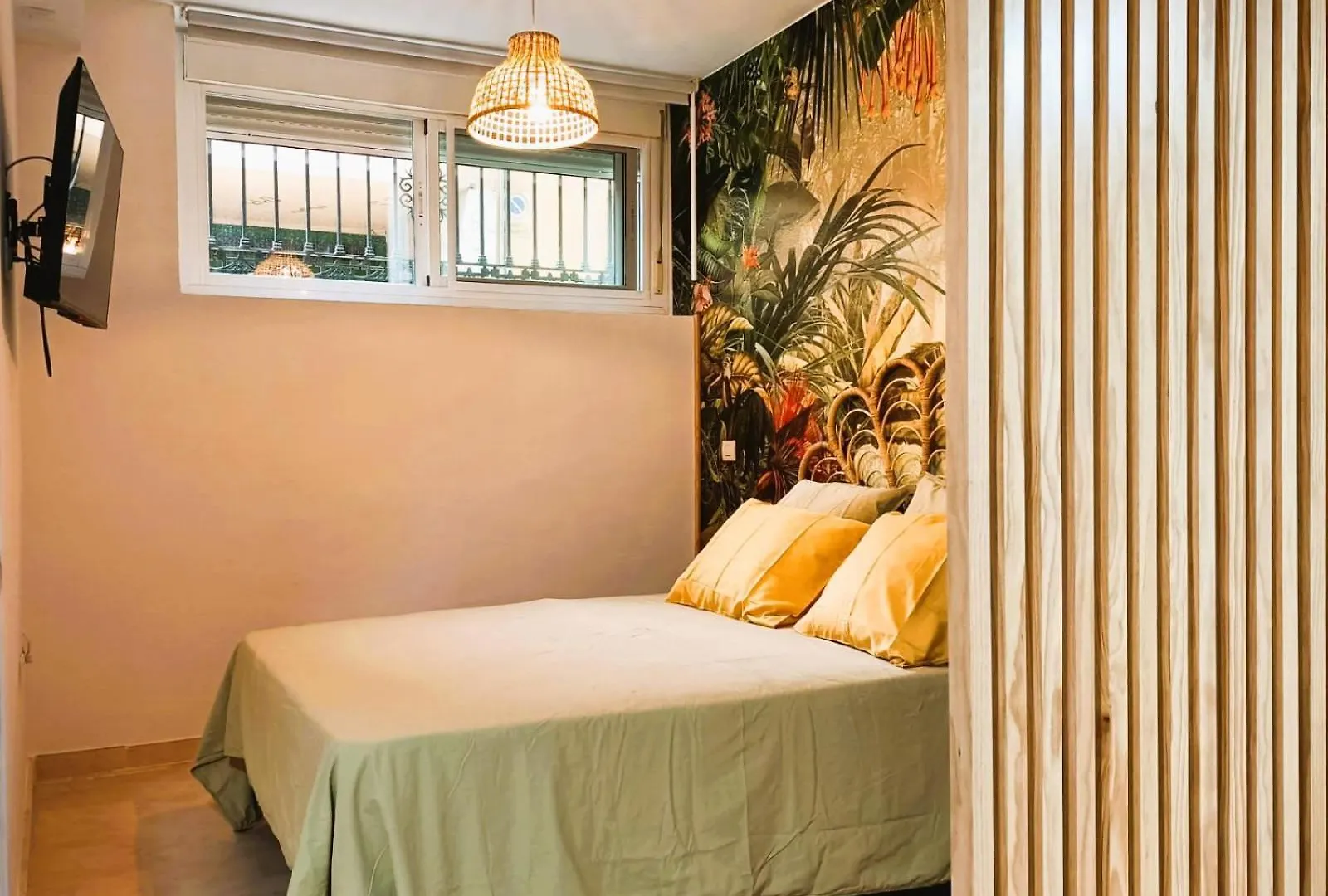 New Tropic Malaka Home Malaga